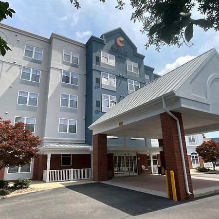 Comfort Inn & Suites Virginia Beach - Norfolk Airport Экстерьер фото