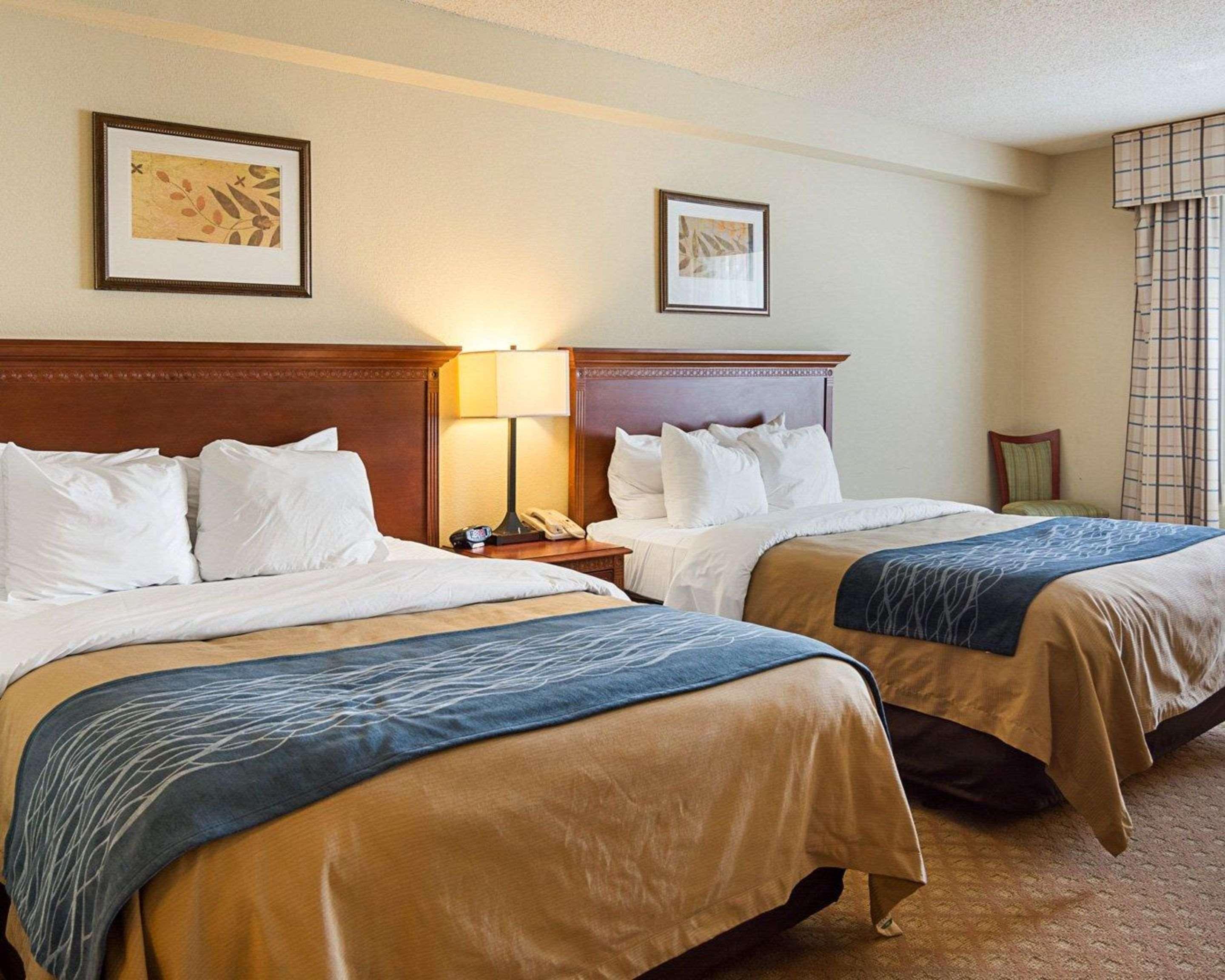 Comfort Inn & Suites Virginia Beach - Norfolk Airport Экстерьер фото