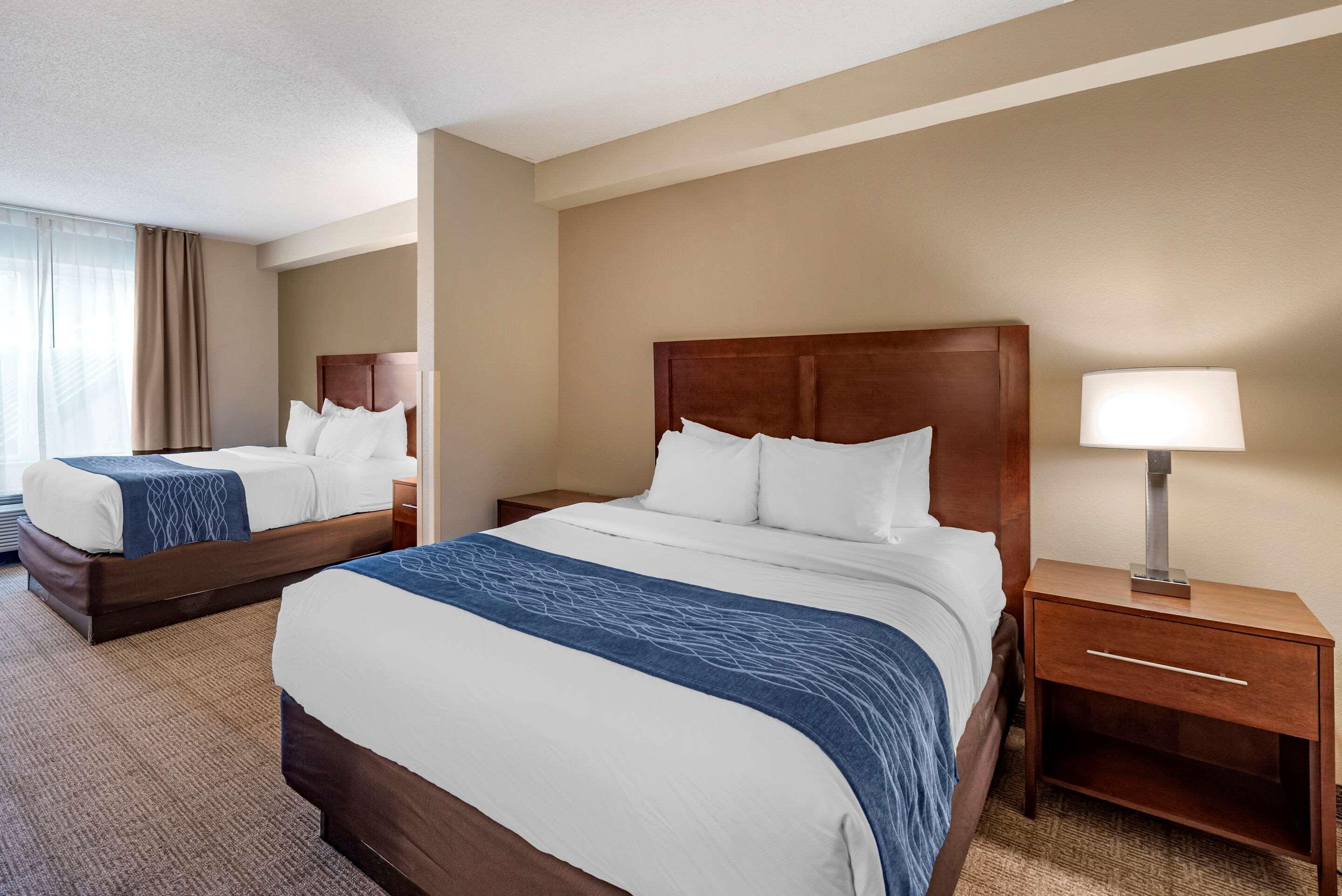 Comfort Inn & Suites Virginia Beach - Norfolk Airport Экстерьер фото