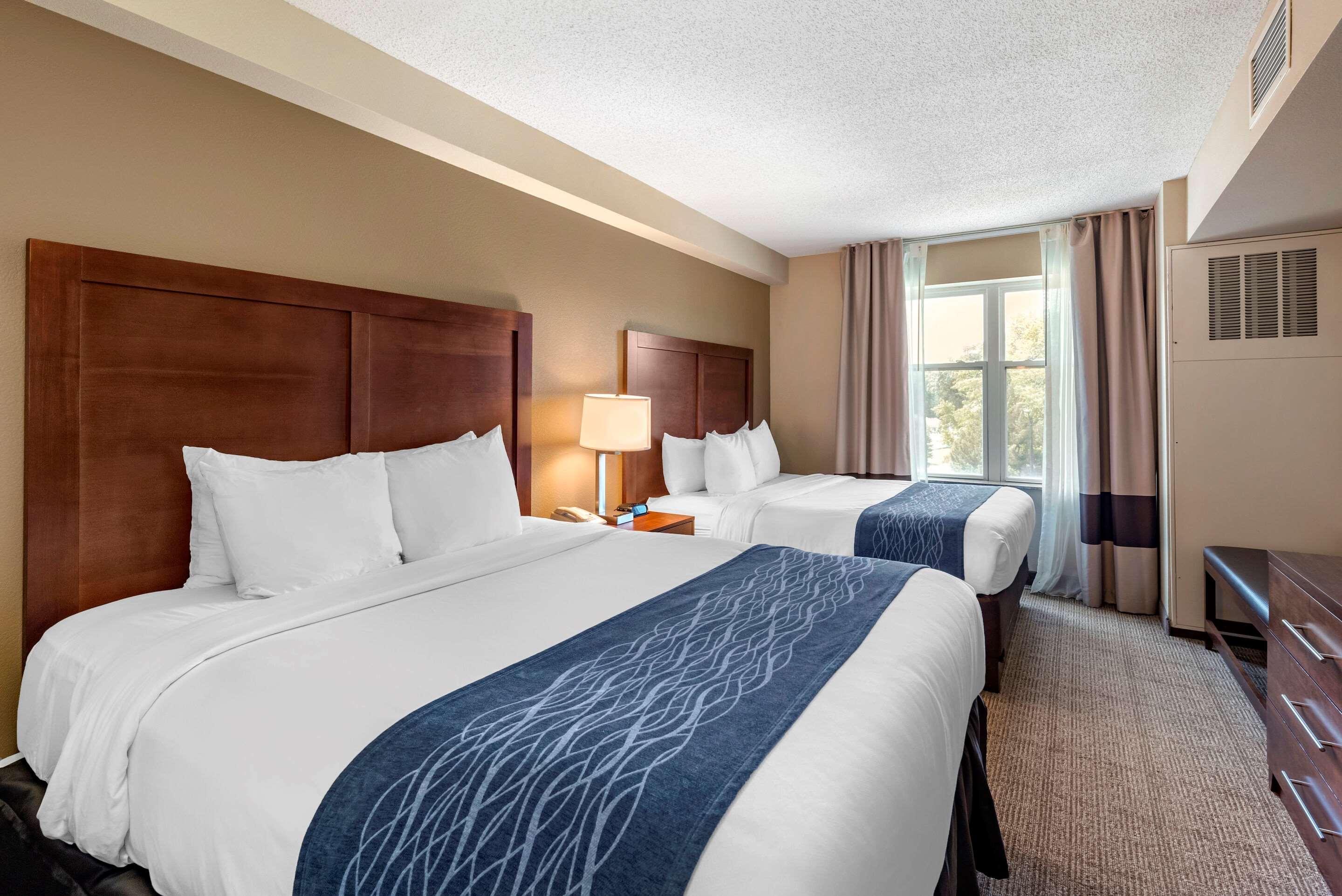 Comfort Inn & Suites Virginia Beach - Norfolk Airport Экстерьер фото